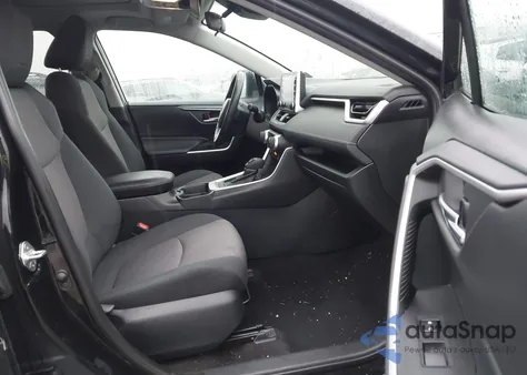 2019 Toyota Rav4 Xle from USA, damaged, VIN 2T3P1RFVXKW061910